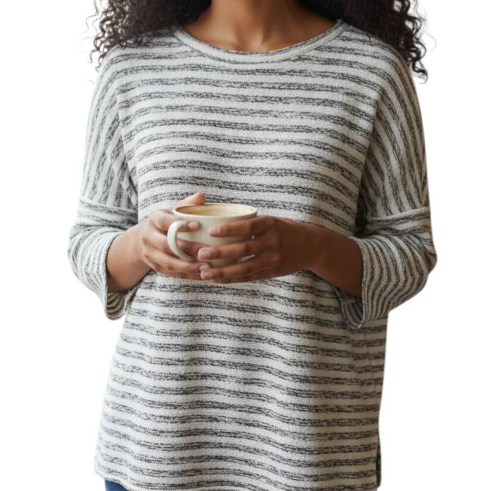 LOU & GREY WHITE & GRAY STRIPE SWEATER SZ.S EUC.